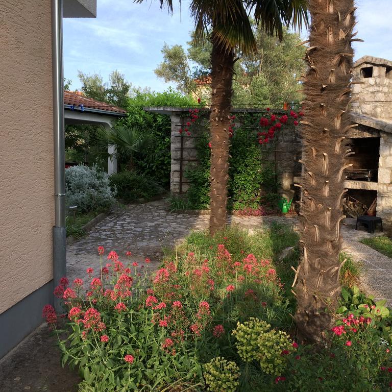 Apartments Toni-マリンスカ エクステリア 写真